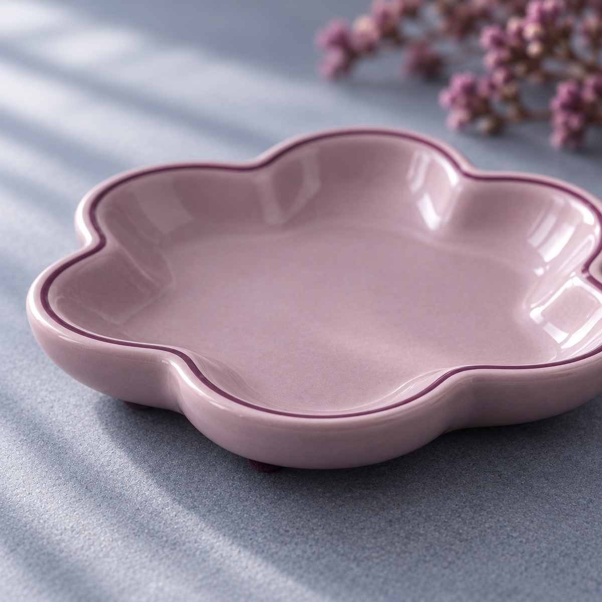 jyunveli™ Petal Pause Ceramic Jewelry Dish — Scalloped Ring Tray & Small Trinket Catchall for Dresser or Nightstand